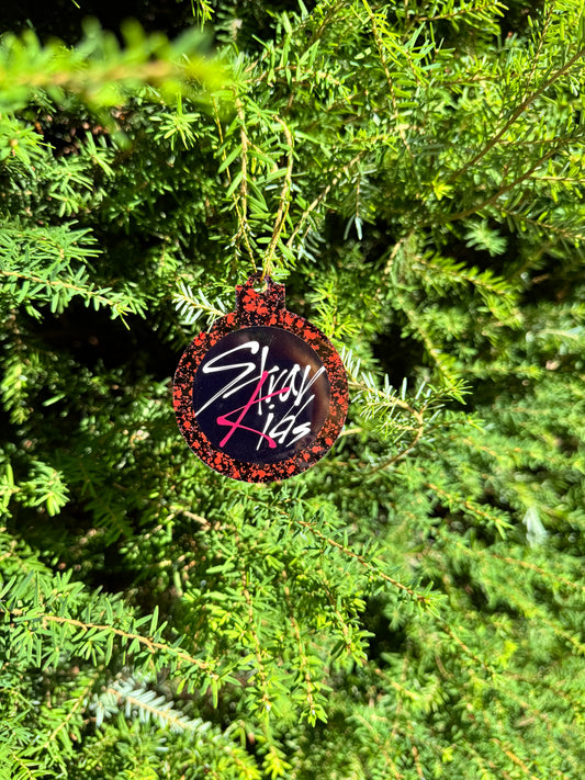 SKZ - Red & Black